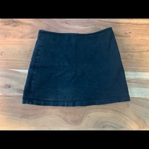 Vintage stretch jean black mini skort